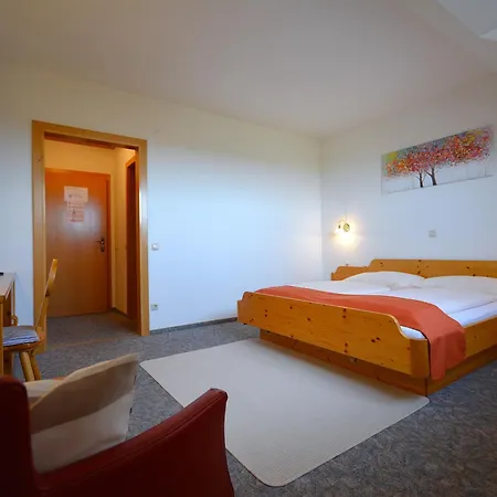 Gaestehaus Neubauer Gasthof 3*