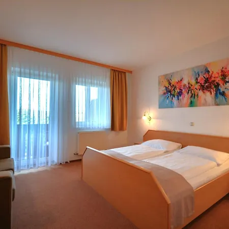 Gasthof Gaestehaus Neubauer 3*