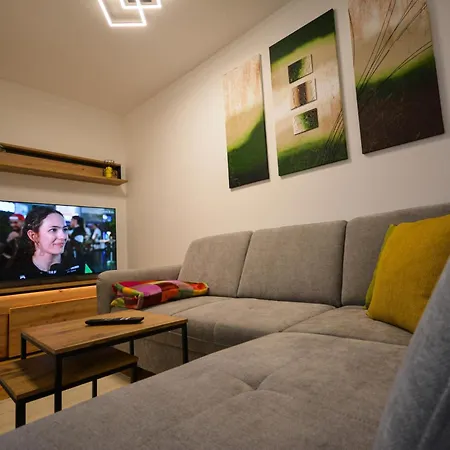 Neubauer Πανσιόν 3*